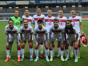 Kadın Milli Futbol Takımı, Dünya Kupası Yolunda Galibiyet Peşinde