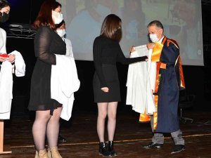 Meü Diş Hekimi Adayları Beyaz Önlük Giydi