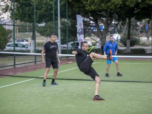 Öğretmenler Günü Ayak Tenis Turnuvası Sona Erdi