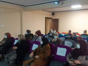 Şuhut’ta ’Bilişim Suçları Ve Cinsel İ̇stismar’ Semineri