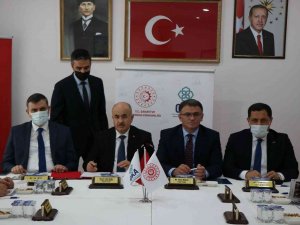 Samsun’da Nitelikli İ̇stihdamı Geliştirme Merkezi Kurulumu İçin İmzalar Atıldı