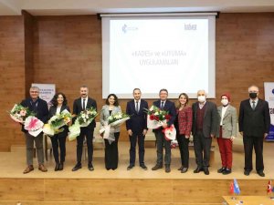 Hkü’de “Kadına Yönelik Şiddetle Mücadele" Paneli Düzenlendi