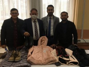 Gençler Kardeşlerini Üşütmedi