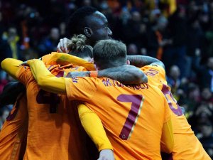Uefa Avrupa Ligi: Galatasaray: 1 - Marsilya: 0 (Maç Devam Ediyor)