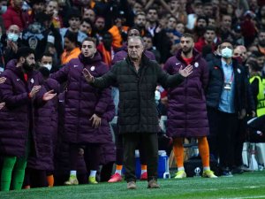Uefa Avrupa Ligi: Galatasaray: 2 - Marsilya: 0 (İ̇lk Yarı)