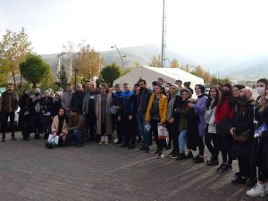 Muş’ta Üniversite Öğrencilerine Çadır Kurma Eğitimi Verildi