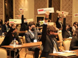 Dünya Meseleleri D’mun Konferansında Tartışıldı