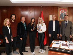 Toros Üniversitesi Öğrencileri, ’Lojistik Vaka Yarışması’nda Birinci Oldu