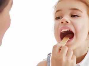 Büyüyen Geniz Eti Ve Bademcik Ders Başarısını Olumsuz Etkiliyor