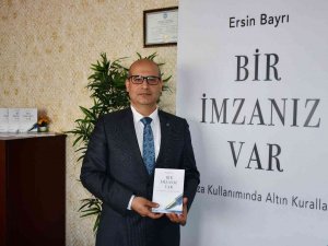 Yayımlanan Kitabı İle ’İmza’ya Dikkat Çekti