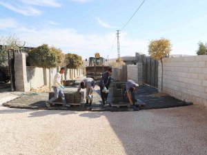 Şehitkamil’de Kırsal Mahallere Kilit Parke Taşı