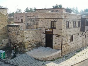 Başkan Şerifoğulları Basın Ve Musiki Müzesi Çalışmalarını İnceledi