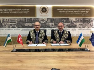 Rektör Erdal’dan Orta Asya Programları İçin Özbekistan’a Ziyaret