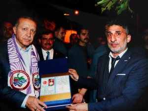 İ̇ş İ̇nsanı Yıldız’dan Döviz Kuru Protestosu Yapanlara Tepki