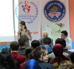 Rize'de Eş Seçimi ve Evliliğe Hazırlık Semineri Düzenlendi