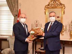Mhp Heyetinden Vali Karadeniz’e Ziyaret