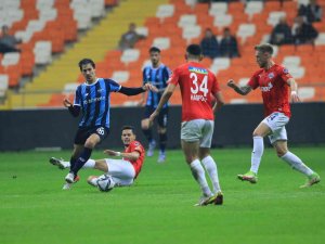 Spor Toto Süper Lig: Adana Demirspor: 0 - Kasımpaşa: 0 (İ̇lk Yarı)