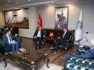 Seçer: "Muazzam Potansiyeli Olan Bir Kentiz"