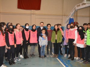 Şemdinli’de ‘Bahar Gençlikle Başlar’ Projesi