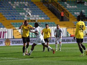 Denizlispor Deplasmandan 1 Puanla Dönüyor