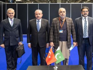 Tbmm Başkanı Şentop, Pakistan Meclis Başkanı Kaiser İle Görüştü