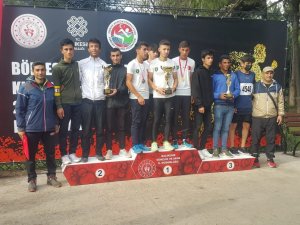 Simavlı Atletler "Bölgesel Kros Ligi"nde İkinci Oldu