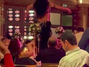 Züccaciyeciler Derneği’nin Dansözlü Toplantısı