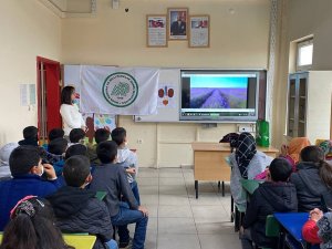 Öğrencilere Biyoçeşitlilik, Biyokaçakçılık Eğitimi