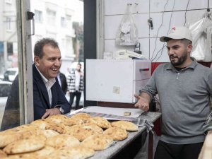 Başkan Seçer Esnafla Bir Araya Geldi