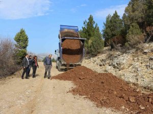 İ̇bradı Ve Akseki’yi Bağlayan Halaç Yoluna Bakım Onarım