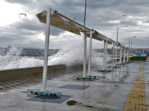 Trakya’ya Kuvvetli Fırtına Uyarısı