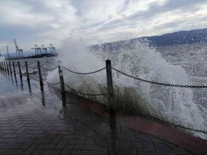 Kocaeli’de Lodos Etkili Oluyor
