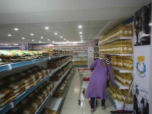 Haliliye’de Sosyal Market Gönüllere Dokunuyor