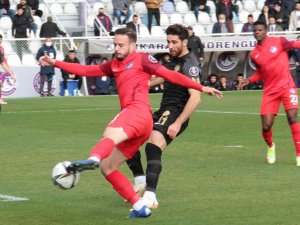 Spor Toto 1. Lig: Ankara Keçiörengücü: 3 - Ümraniyespor: 2