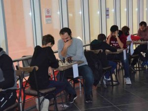 Öğretmenler Günü Satranç Turnuvası Sona Erdi