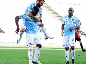 Spor Toto Süper Lig: Fatih Karagümrük: 0 - Trabzonspor: 1 (Maç Devam Ediyor)