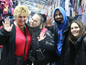 Bulgaristan’dan 1 Milyon Turist Edirne’ye Alışverişe Geldi