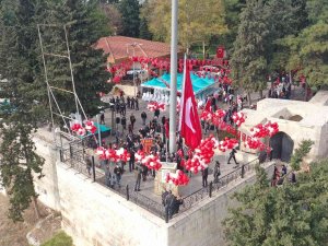 Güngör: “Türk Bayrağı Ümmetin Ümididir”