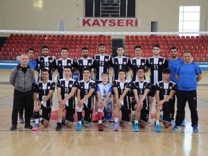Hürriyet Mtal Evinde Kazandı
