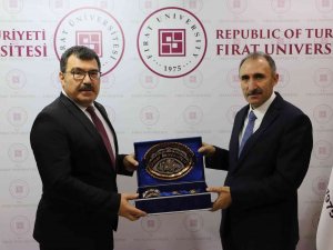 Tubi̇tak Başkanı Mandal, Rektör Göktaş İle Bir Araya Geldi