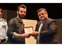 9. Bilecik Ulusal Tiyatro Festivali'nde ''Vukuatlı Bekçi Murto'' Sahnelendi