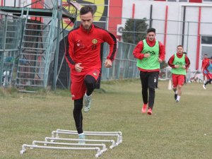 Eskişehirspor Kırşehir Belediyespor Maçına Hazırlanıyor
