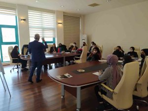 Dicle Üniversitesi Kariyer Merkezi Ve Ab Bilgi Merkezi İş Birliği İle Türkiye Gençlik İ̇klim Forumu Düzenlendi