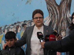 Bakan Yanık: "Dünya İnsani Yardım Noktasında Sınıfta Kaldı"