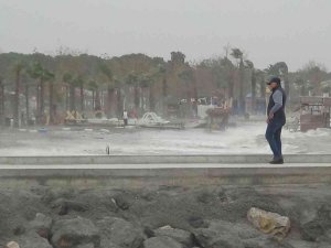 Balıkesir’de Eğitime Lodos Engeli