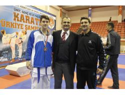 Yalovalı Karate Sporcusu Ali Güney Türkiye Şampiyonu Oldu
