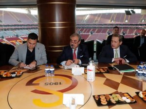 Burak Elmas: "Kerem Aktürkoğlu’nun Sözleşmesini Uzatmak İçin Prensip Anlaşmasına Vardık"