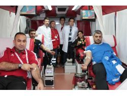 Karateciler Kan Bağışladı