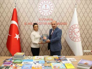 Kütahya’da Okullara 13 Bin 200 Kitap Dağıtıldı