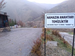 Elazığ’da Hadis Ve Özlü Sözler İle Temizlik Uyarısı
